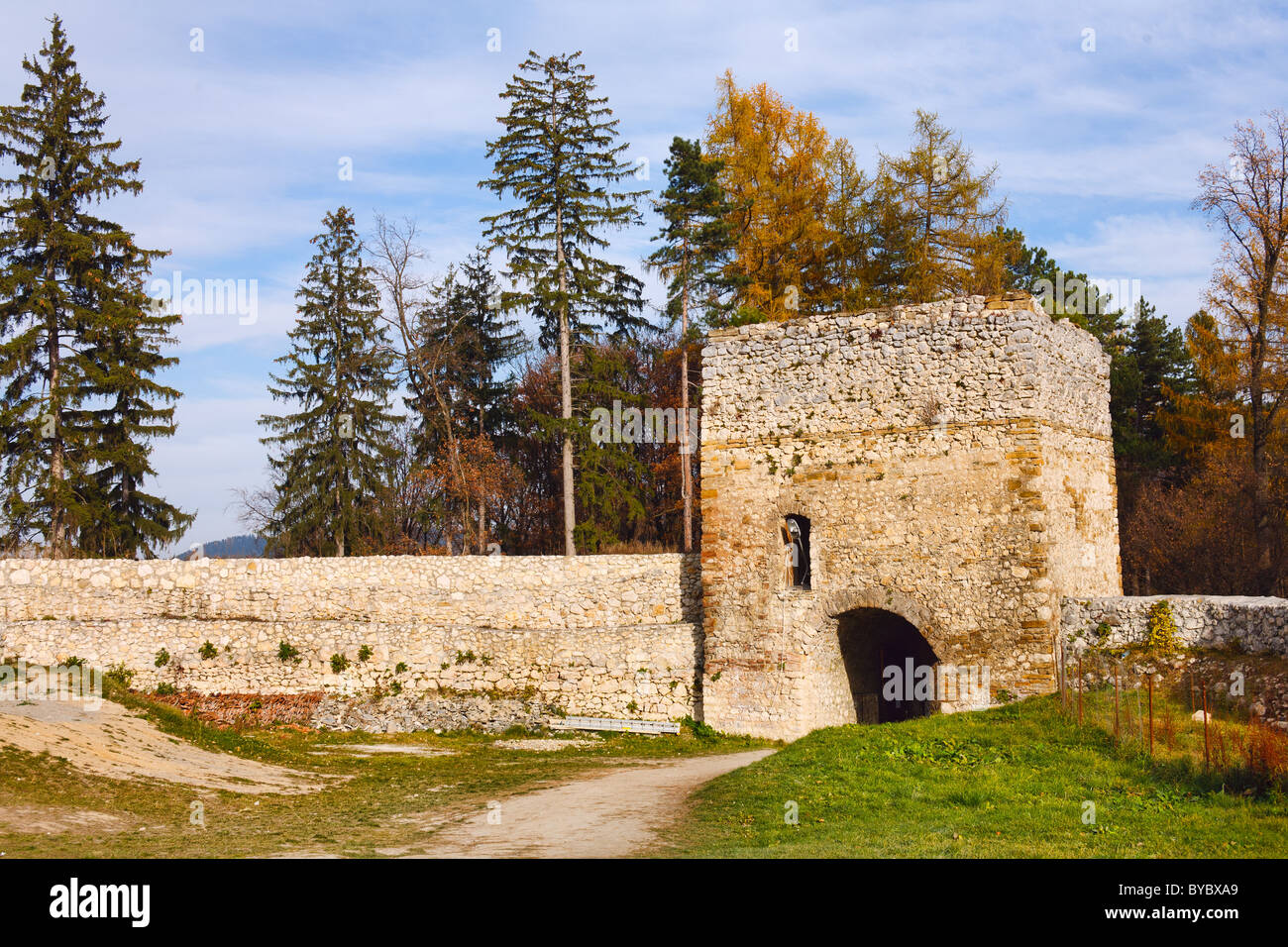 Rasnov fortress ruins in Romania from the 13th century Stock Photo - Alamy