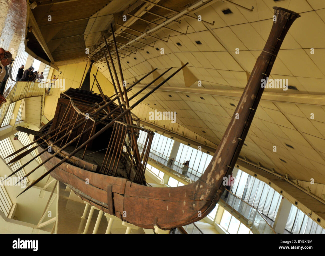 Khufu solar boat museum, King Cheops ship in the museum at the base of the Great Pyramid, Giza, Cairo, Egypt Stock Photo