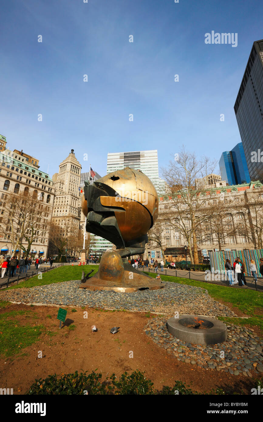 Sculpture The Sphere by Fritz Koenig saved from Ground Zero, New York Stock Photo