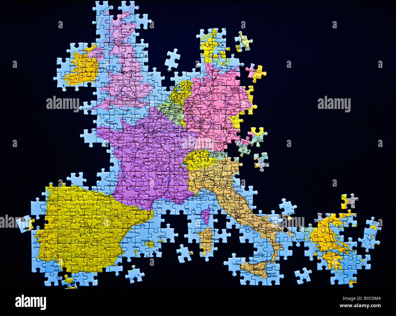 MAP OF EUROPE MADE WITH JIGSAW PUZZLE PIECES Stock Photo