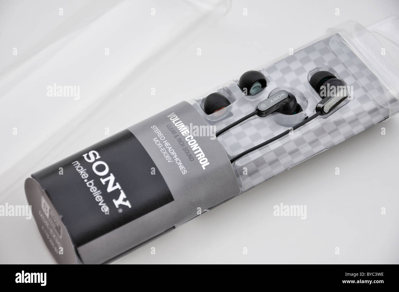 Earbuds, cut out hires stock photography and images Alamy