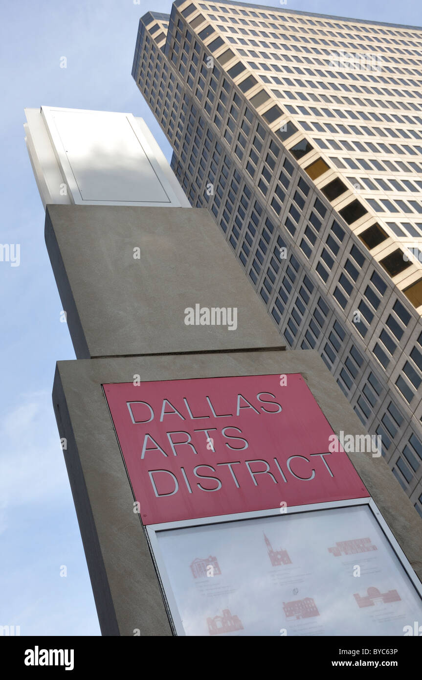 Dallas Arts District sign, Dallas, Texas, USA Stock Photo - Alamy
