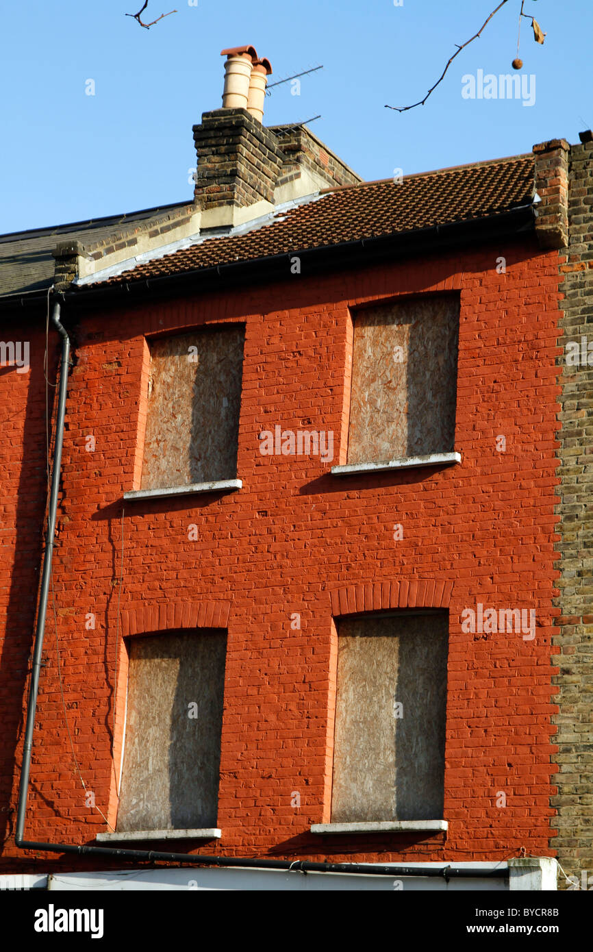 UK. BLIGHTED PROPERTY AND ABANDONED SHOPS NEAR TOTTENHAM HOTSPURS