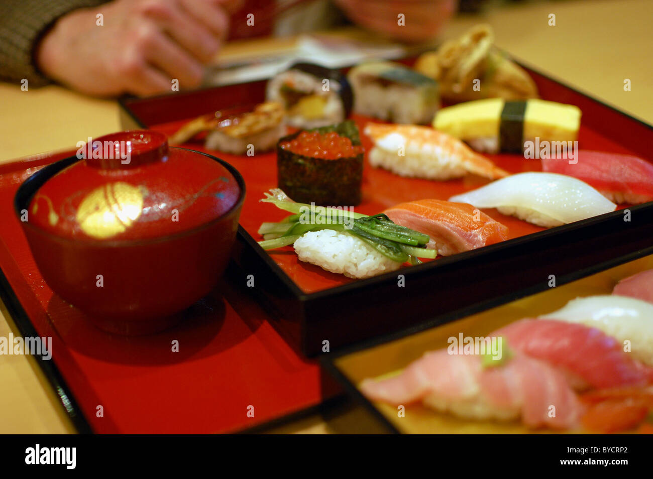 Sushi platter in a Japanese restaurant (Osaka, Japan Stock Photo Alamy