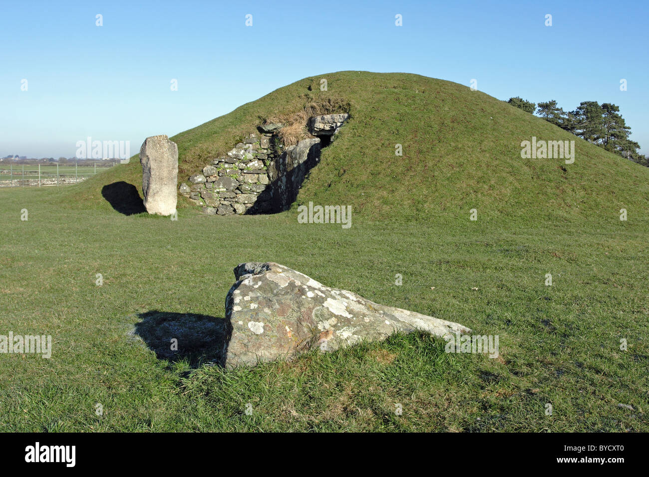 A late neolithic (c2000BC) burial chamber, Bryn Celli Ddu, on the Isle