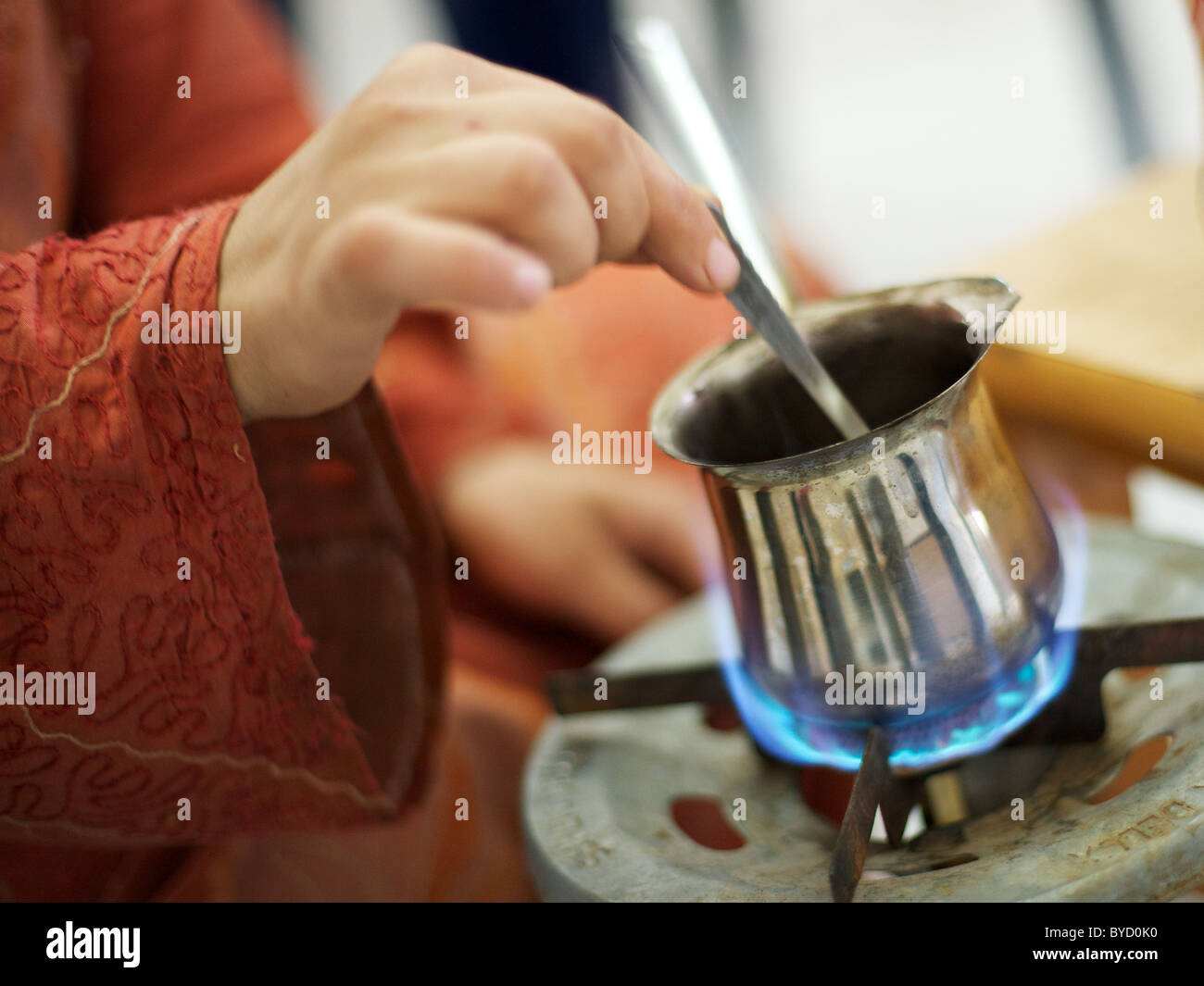 Making fresh Syrian coffee Stock Photo - Alamy
