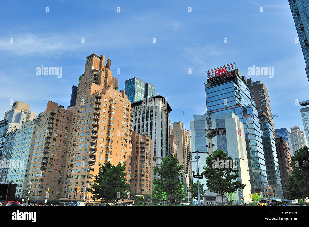 1 columbus circle hi-res stock photography and images - Alamy