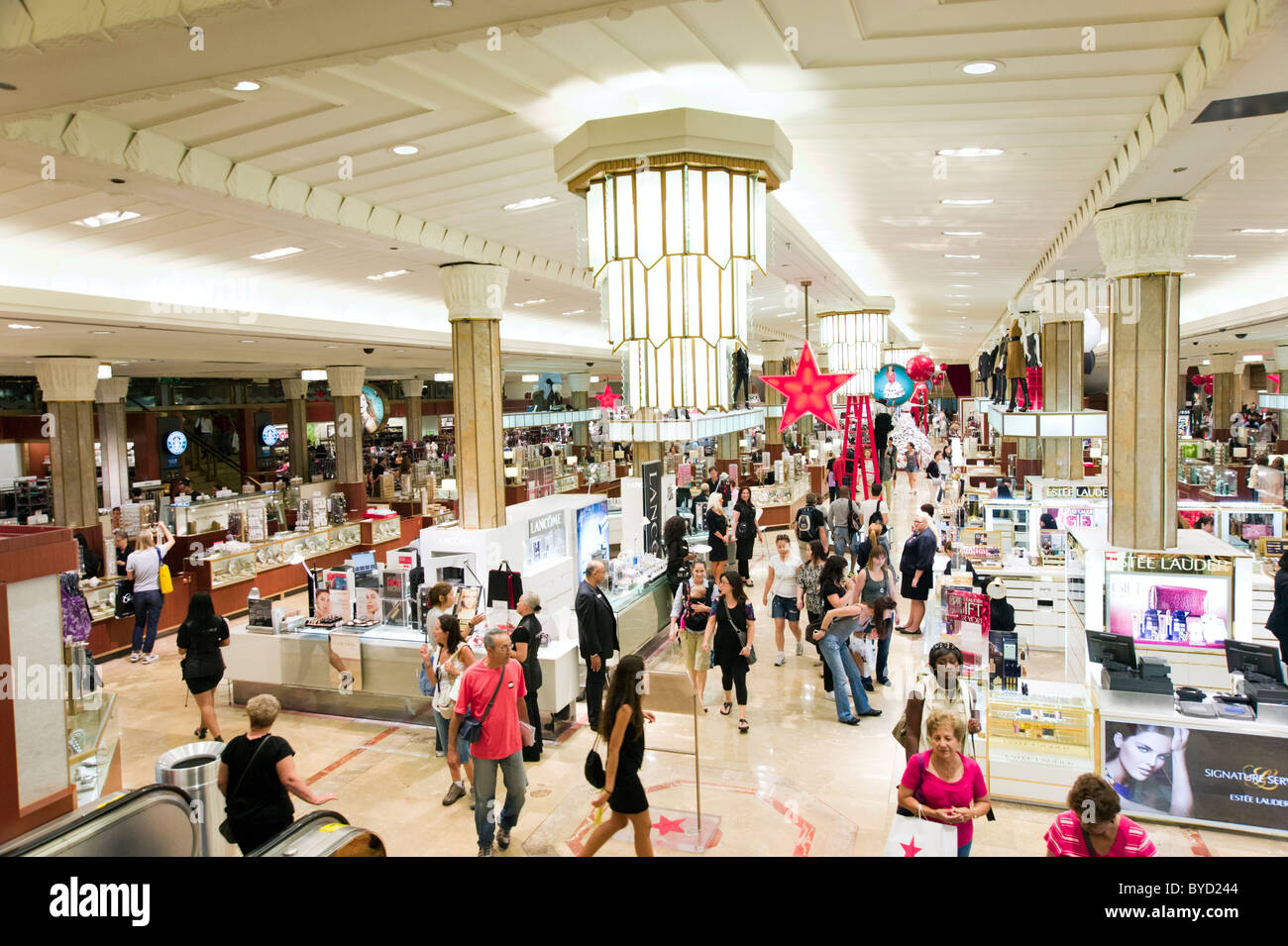 Long Island Circa 2017 Macy's Retail Department Store Location Roosevelt –  Stock Editorial Photo © brandonkleinvideo #177529090