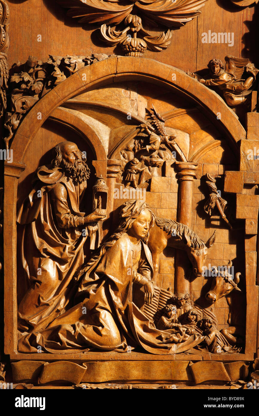 Left wing, late Gothic carved altar in the Wallfahrtskirche Mauer pilgrimage church near Melk, Wachau, Mostviertel region Stock Photo
