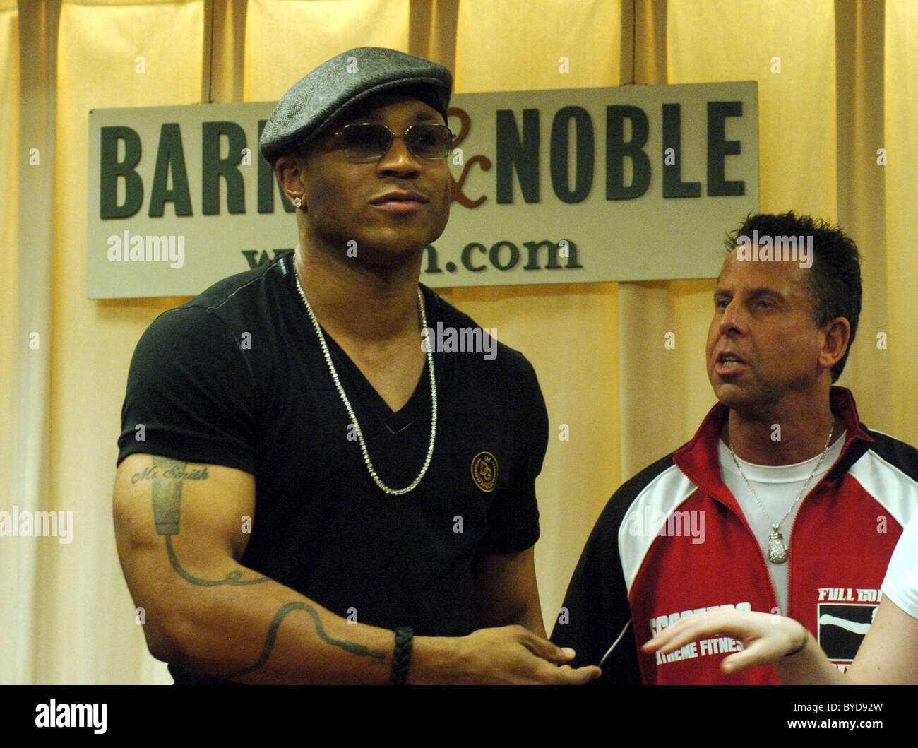 Ll Cool J Workout Routine LL Cool J Signing copies of his new book 'LL Cool J's Platinum Workout ...