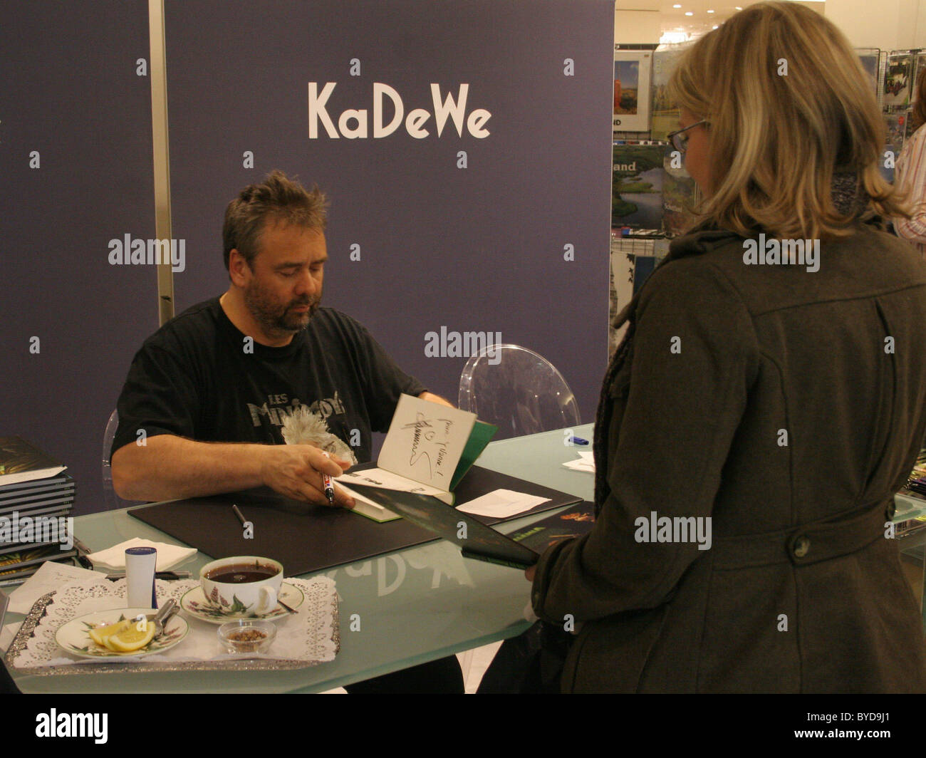 Luc Besson signing his book