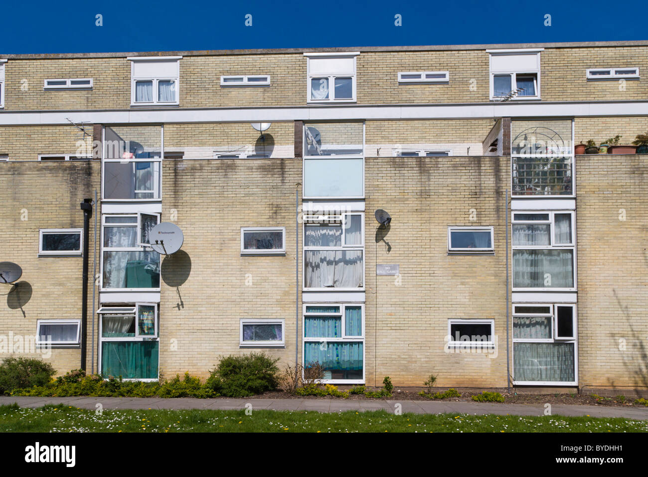 Council flat housing, Golden Grove, Southampton, Hampshire, England