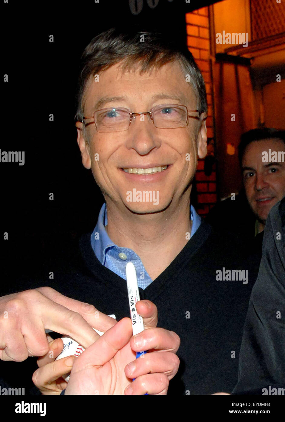 Bill Gates leaving the Comedy Central studios after his appearance on 'The  Daily Show with Jon Stewart' New York City, USA Stock Photo - Alamy