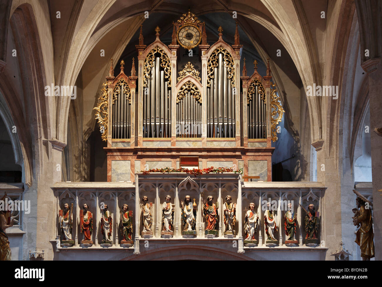 Christ with the twelve apostles and the organ in Parish Church, Spitz, Wachau, Waldviertel, Forest Quarter, Lower Austria Stock Photo