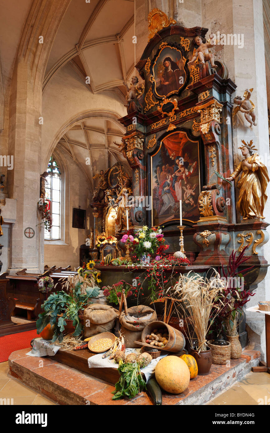 Thanksgiving altar, right side altar in the Parish Church, Spitz, Wachau, Waldviertel, Forest Quarter, Lower Austria, Austria Stock Photo