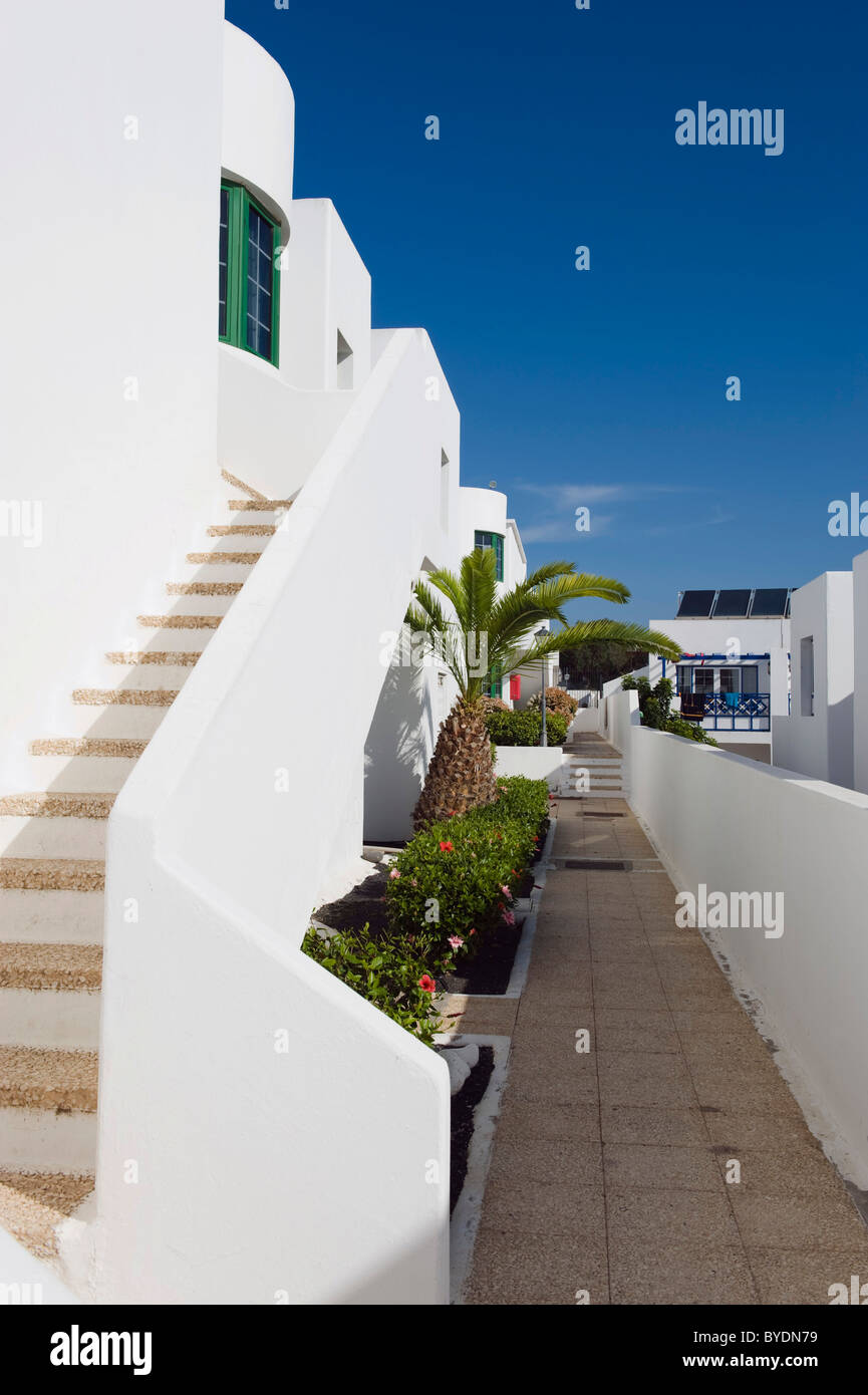 External staircase of a white house, Atlantis Las Lomas Apartments, Puerto  del Carmen, Lanzarote, Canary Islands, Spain, Europe Stock Photo - Alamy
