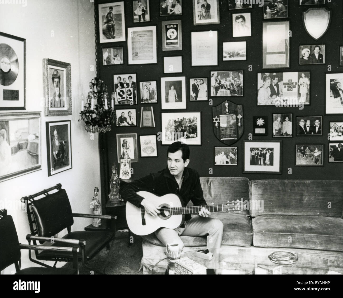 Trini lopez hi-res stock photography and images - Alamy