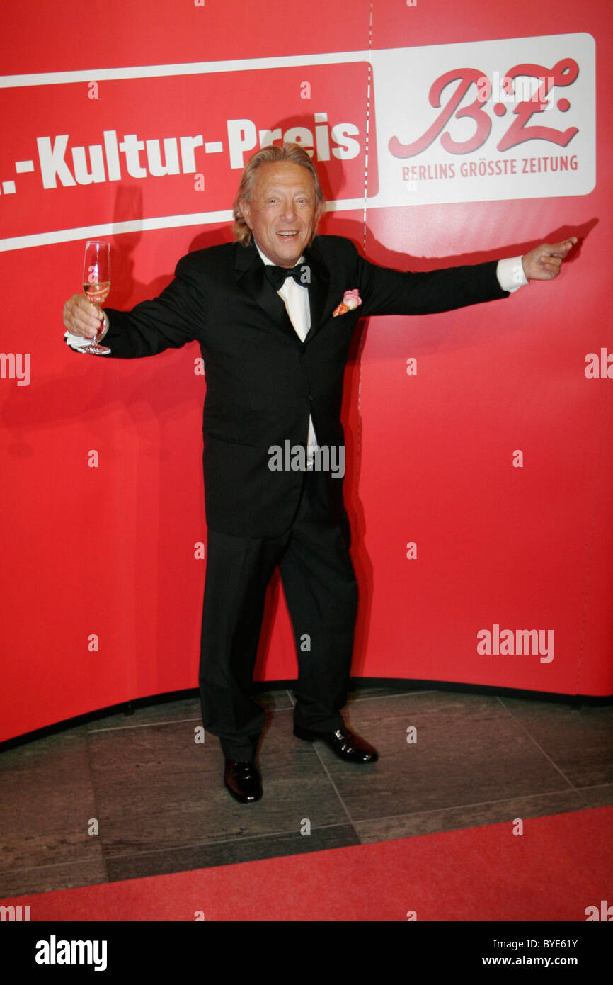 Rolf Eden At The B Z Kulturpreis Awards At Axel Springer Haus