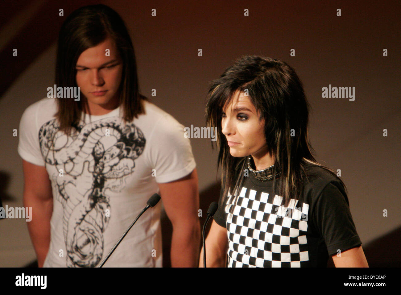 Gustav Schaefer Tom Kaulitz Tokio Hotel At The B Z Kulturpreis