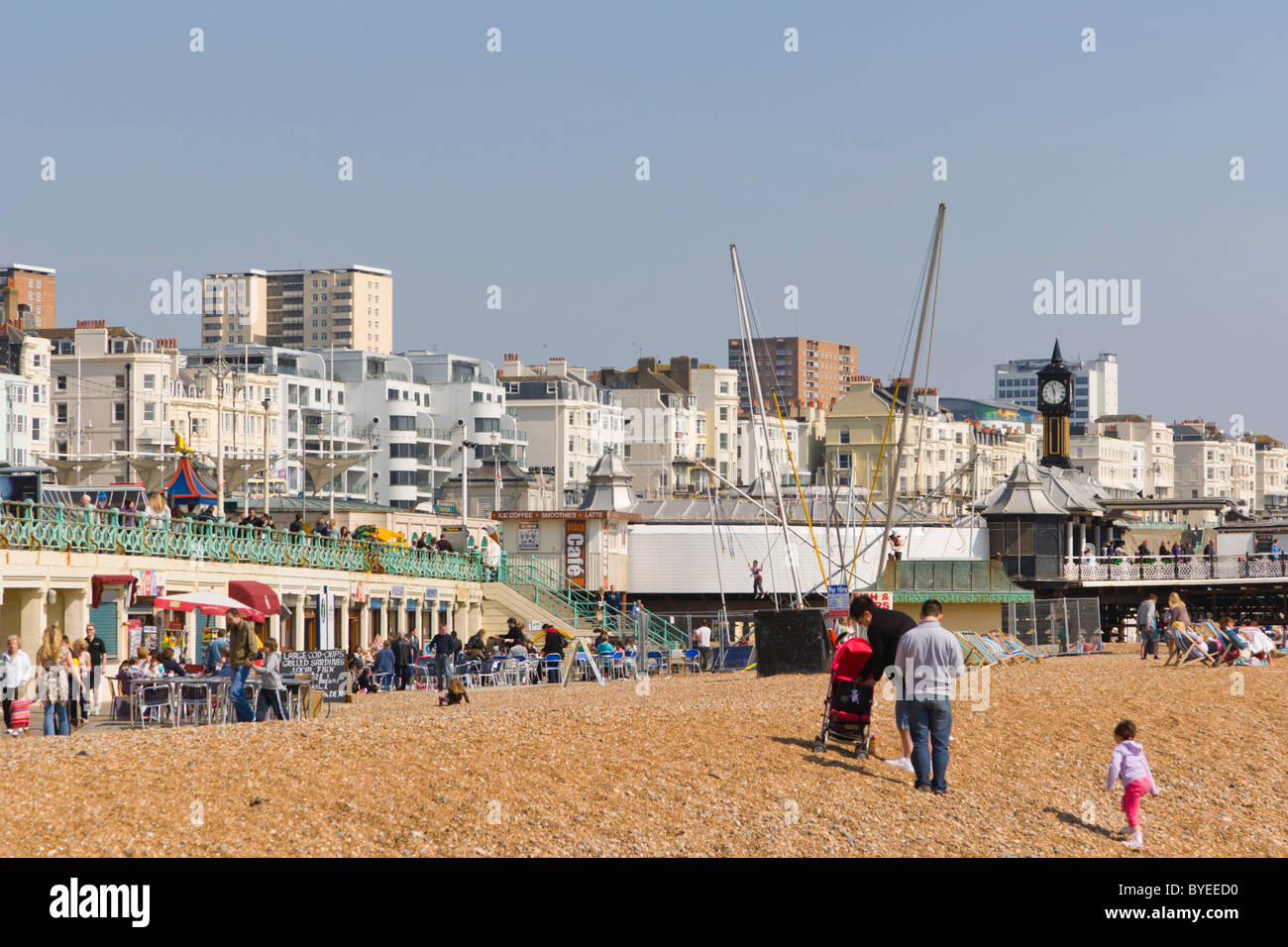King's Road Arches and seaside esplanade, Brighton, East Sussex, England, United Kingdom, Europe Stock Photo