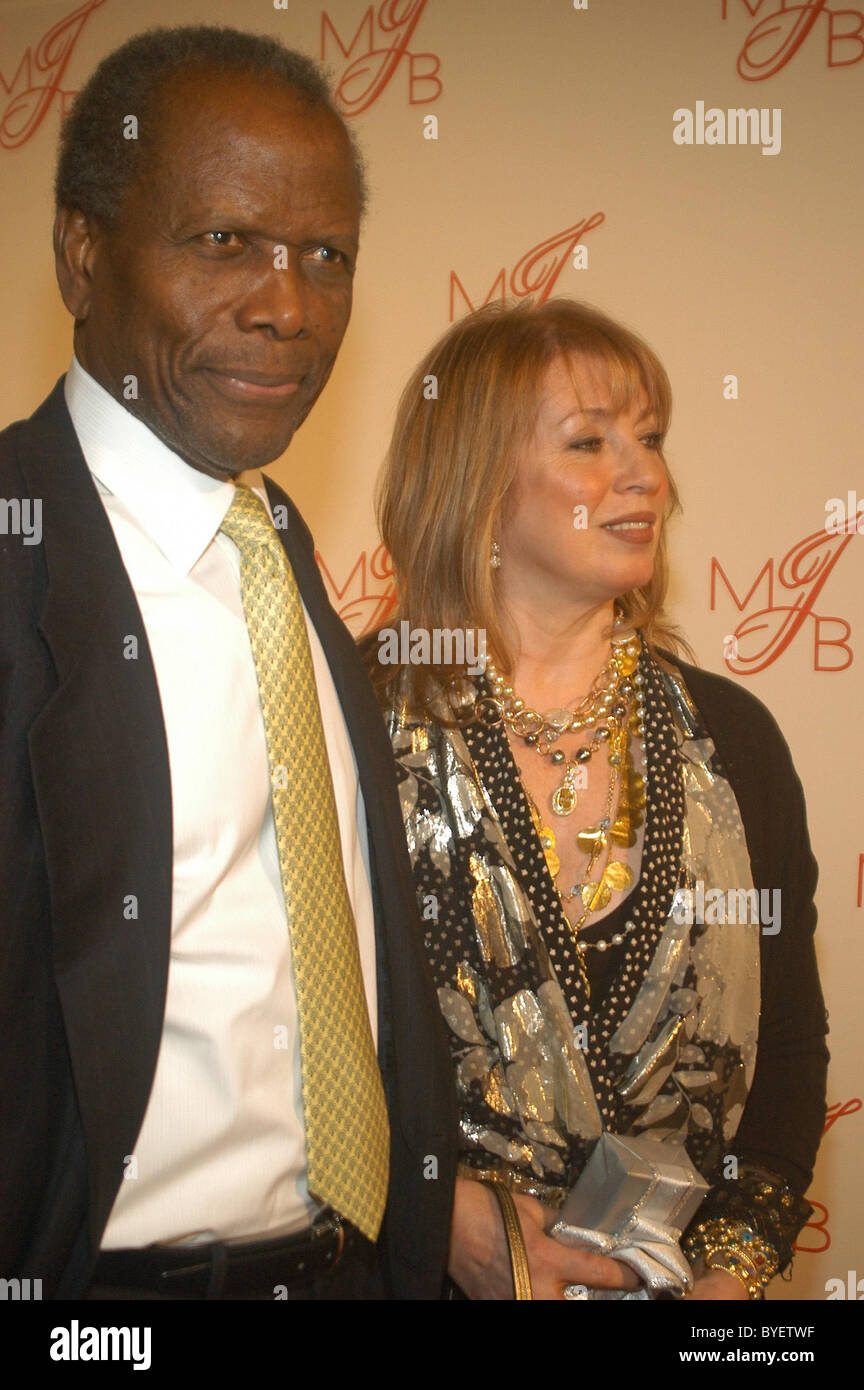 Sidney Poitier and his wife Joanna Shimkus Jada Pinkett Smith hosts a party to Celebrate friend, Mary J.Blige and her eight Stock Photo