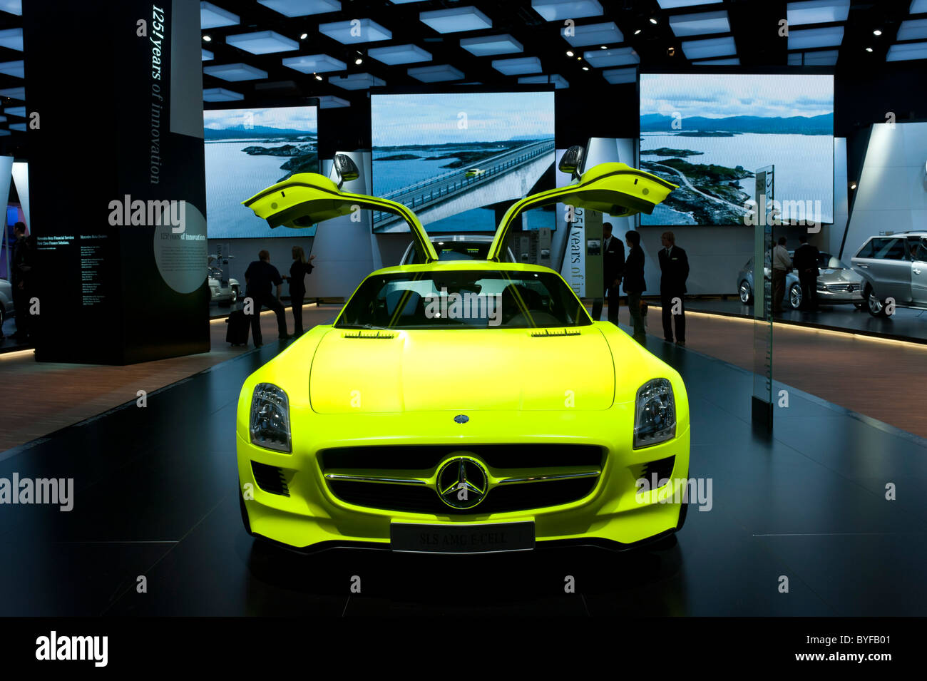 Mercedes-Benz SLS AMG E-Cell electric sports car at the 2011 North American International Auto Show in Detroit Stock Photo