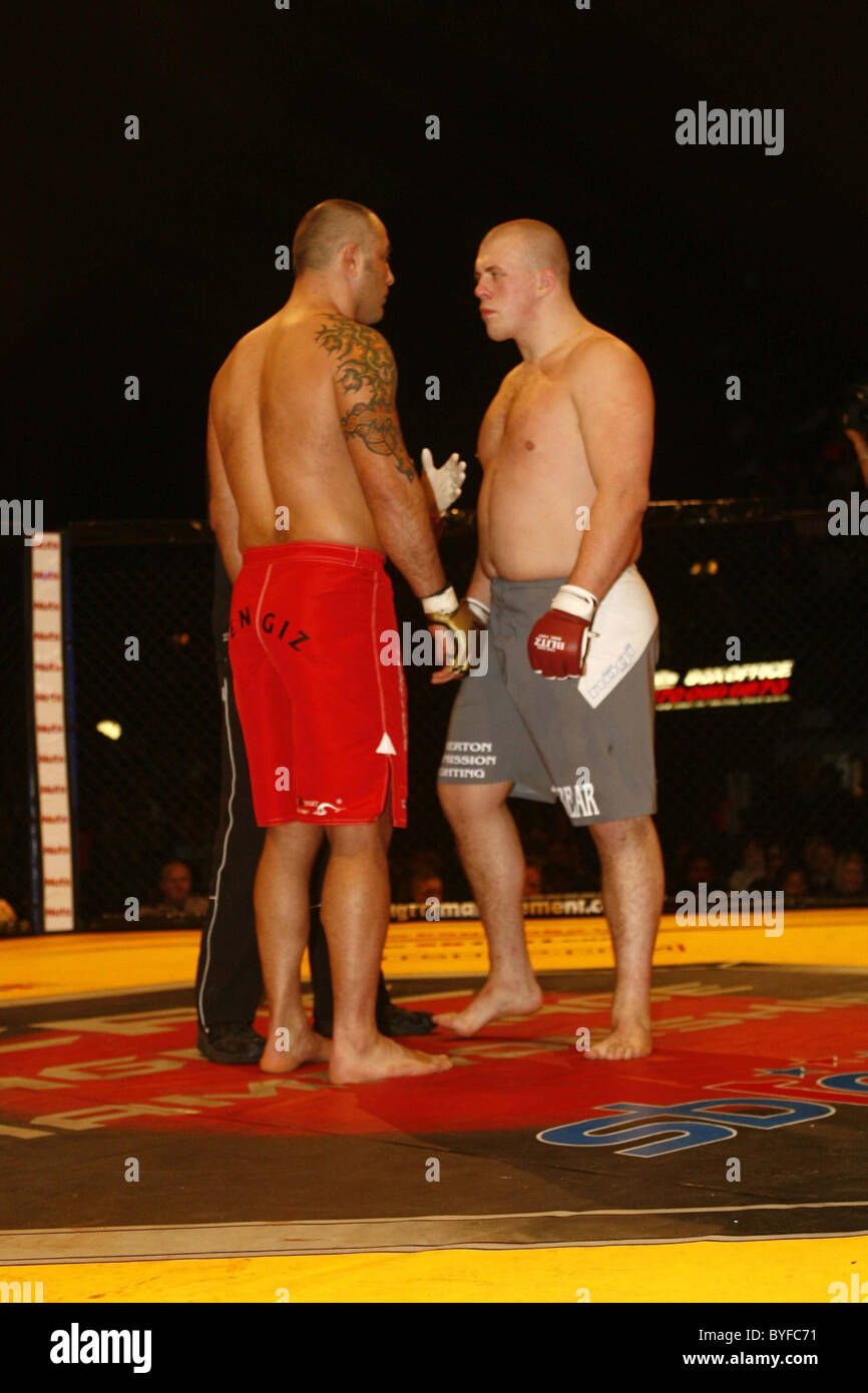 tengiz-tedoradze-cage-rage-fighting-at-wembley-arena-london-england