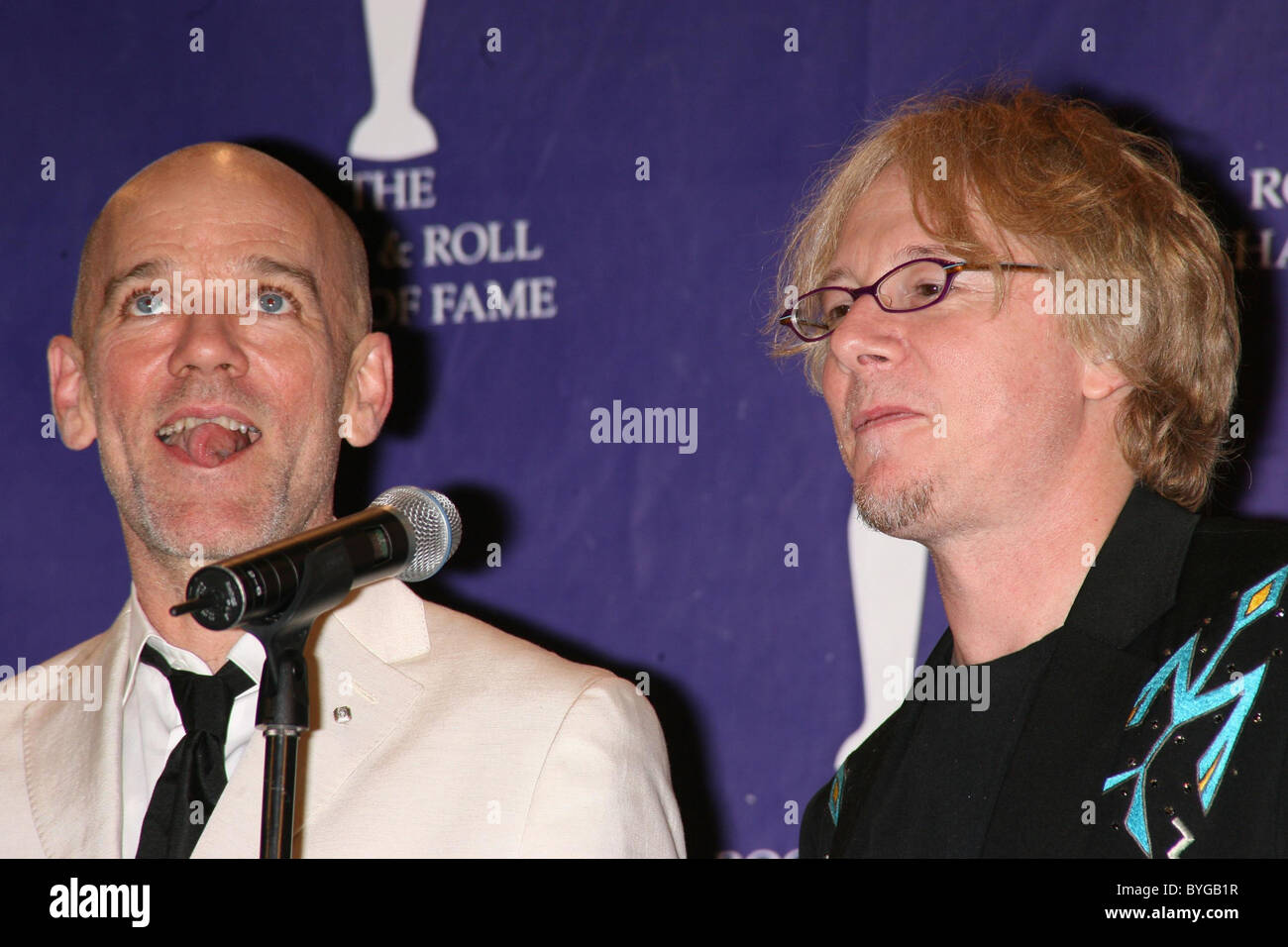 Michael stipe mike mills r e m hires stock photography and images Alamy