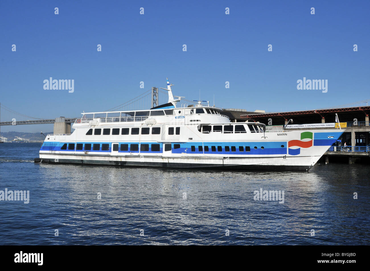 Golden gate ferry hires stock photography and images Alamy