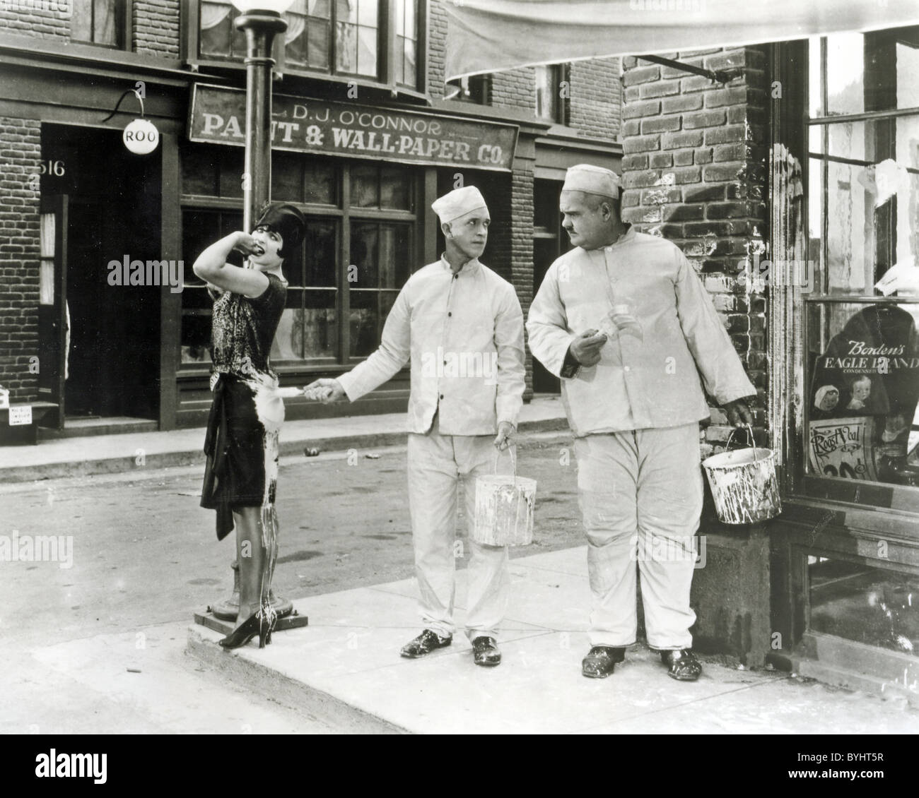 THE SECOND HUNDRED YEARS 1927 Hal Roach/MGM film with Stan Laurel at left, Oliver Hardy and Dorothy Coburn Stock Photo