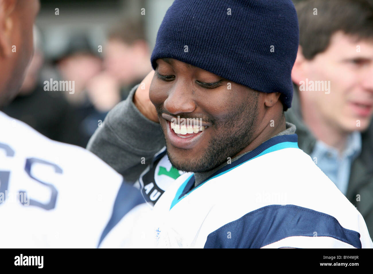 John David Washington, NFL Europe team Hamburg Sea Devils celebrate