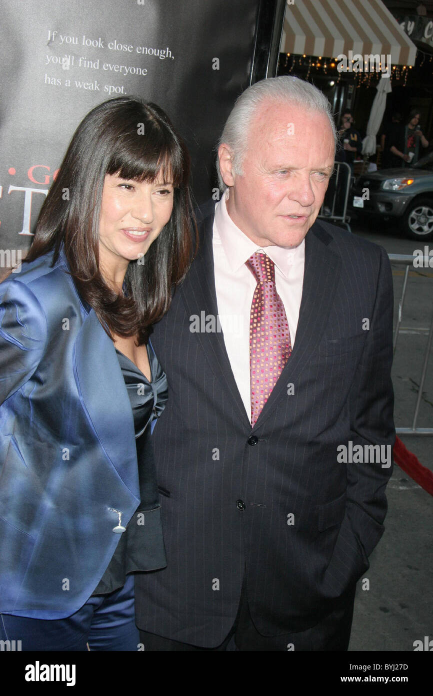 Anthony Hopkins and his wife Stella Arroyave Los Angeles premiere of  'Fracture' at the Mann Village Theatre Westwood Stock Photo - Alamy