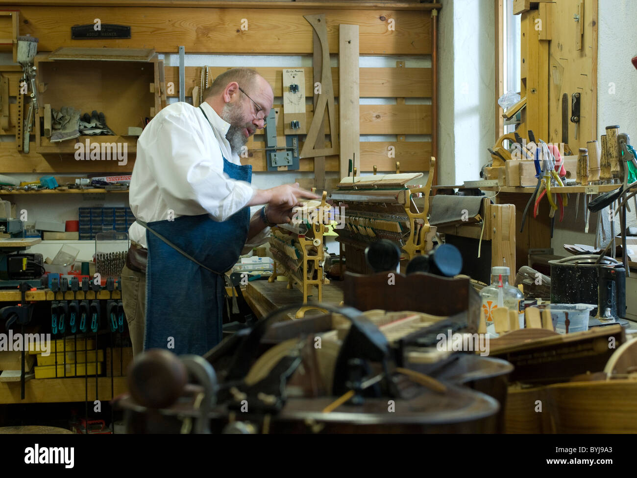 Stringed instrument maker hires stock photography and images Alamy