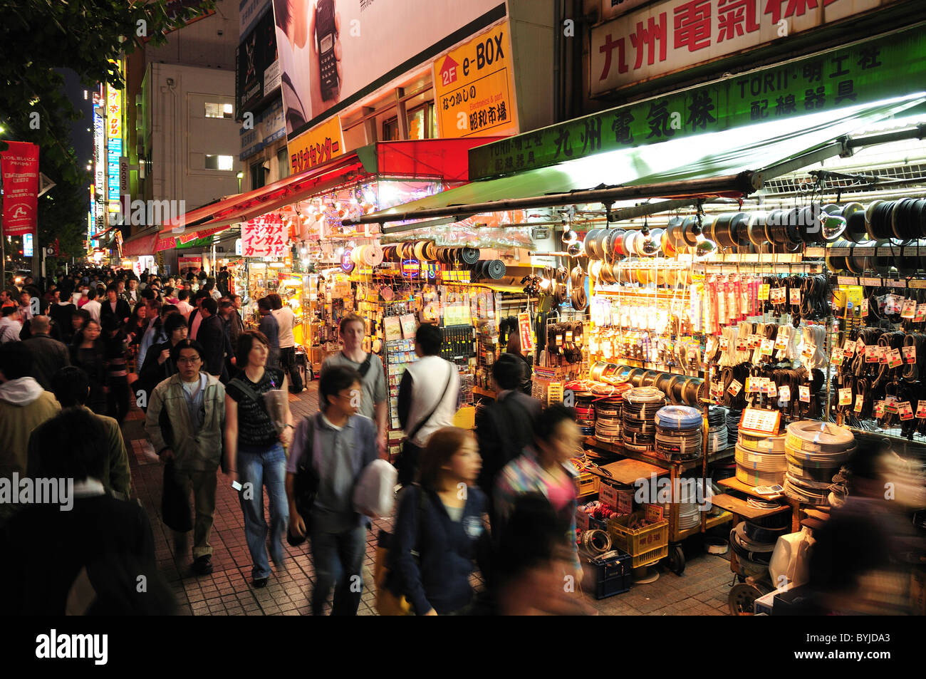 Street Stall Japan Night High Resolution Stock Photography And Images Alamy