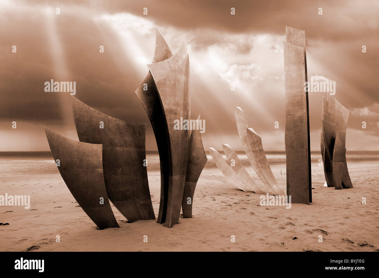 Sculptures on beach hires stock photography and images Alamy