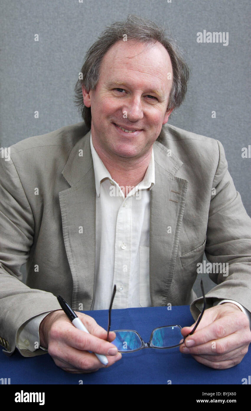 Peter davidson hi-res stock photography and images - Alamy