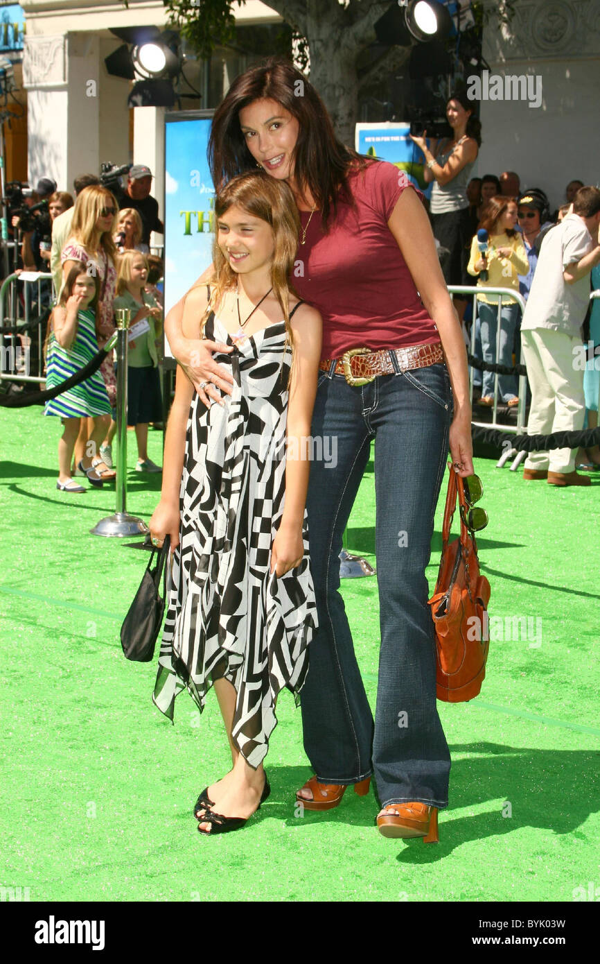 Teri Hatcher and daughter Emerson Rose "Shrek the Third" Los Angeles