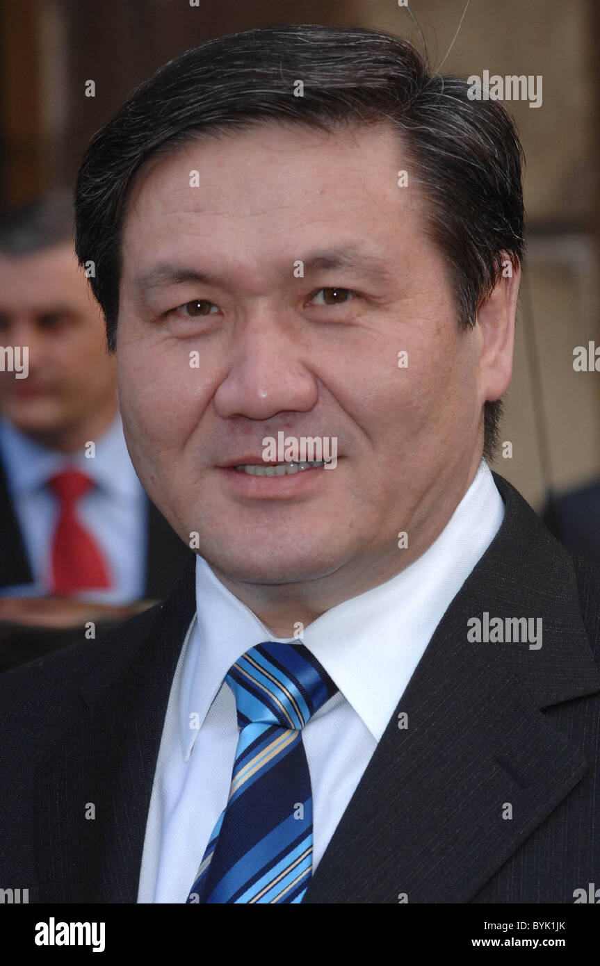 With the president of mongolia enkhbayar images and photography Alamy - hi-res stock nambaryn