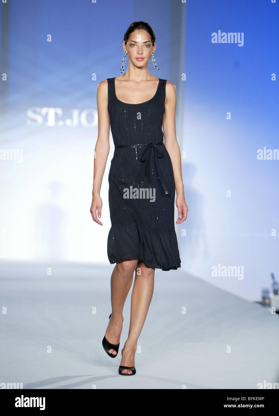 Model Marie Gray founder of St John Knits debuts her Fall Collection