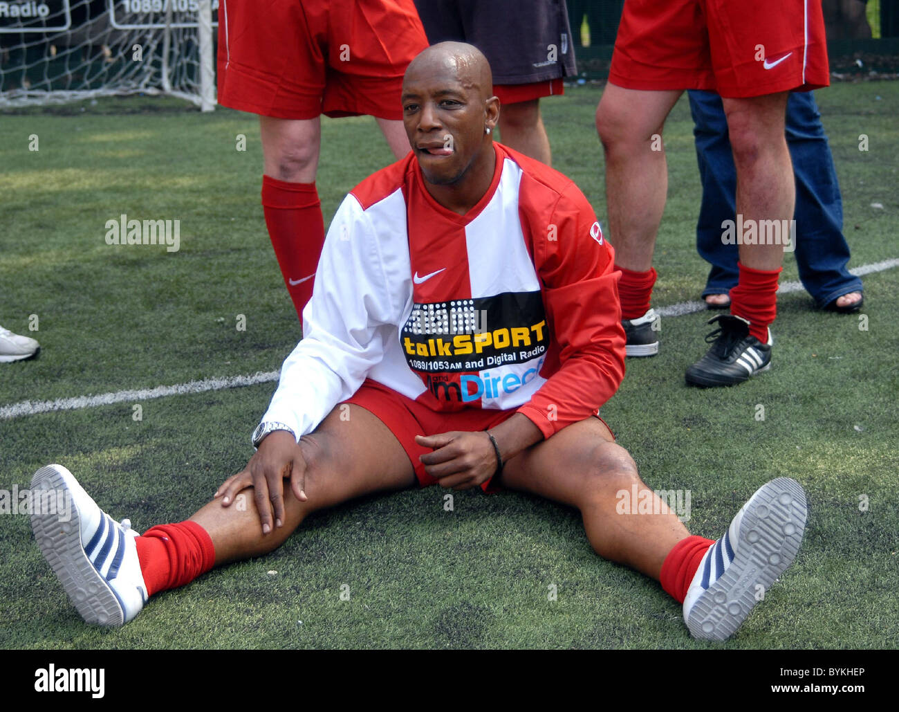 Former footballers ian wright hi-res stock photography and images - Alamy