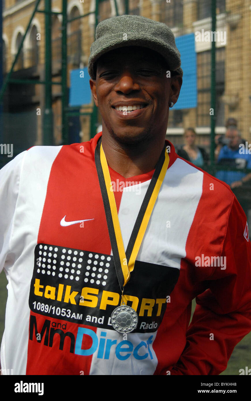 Former footballers ian wright hi-res stock photography and images - Alamy