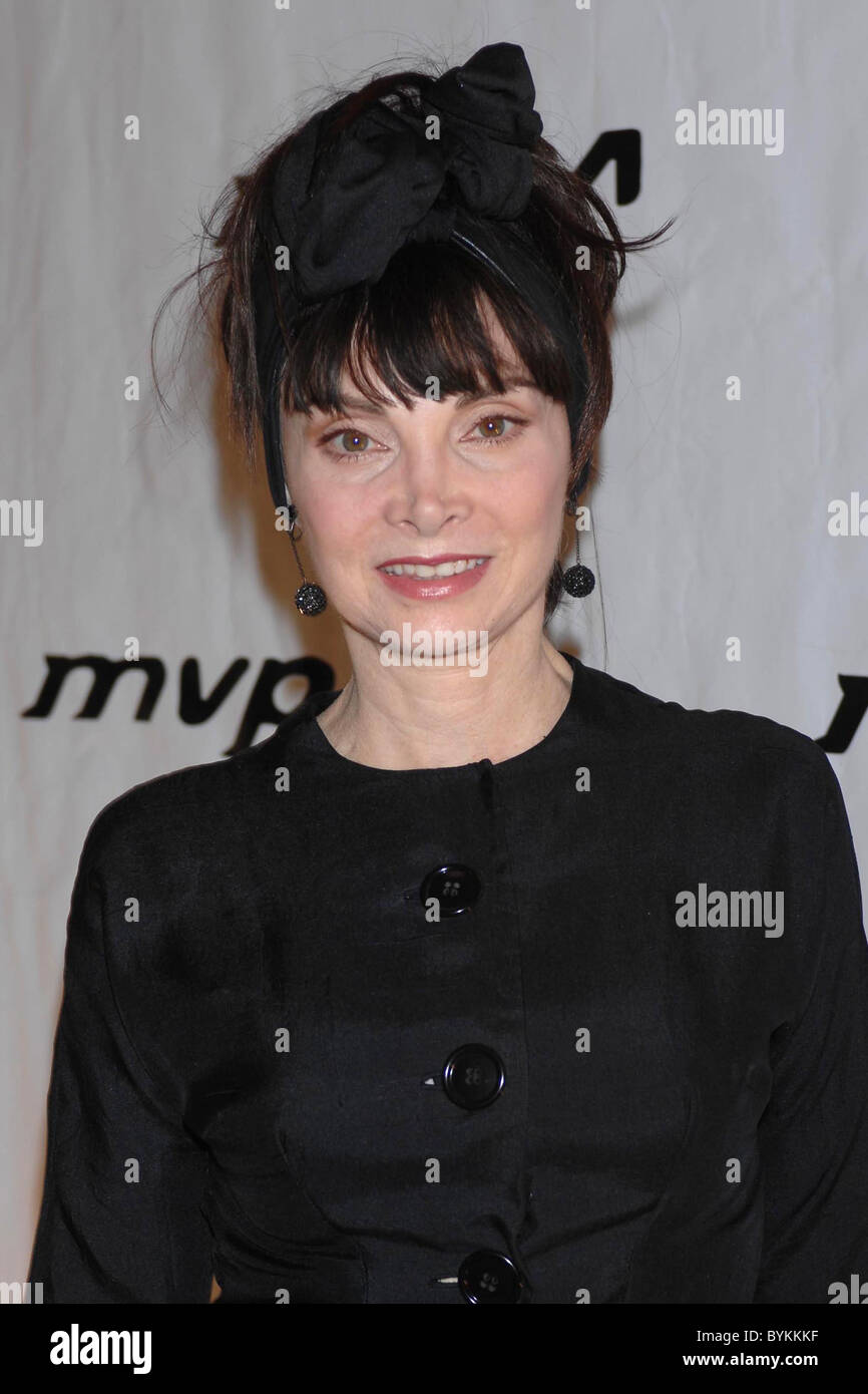 Toni basil hi-res stock photography and images - Alamy