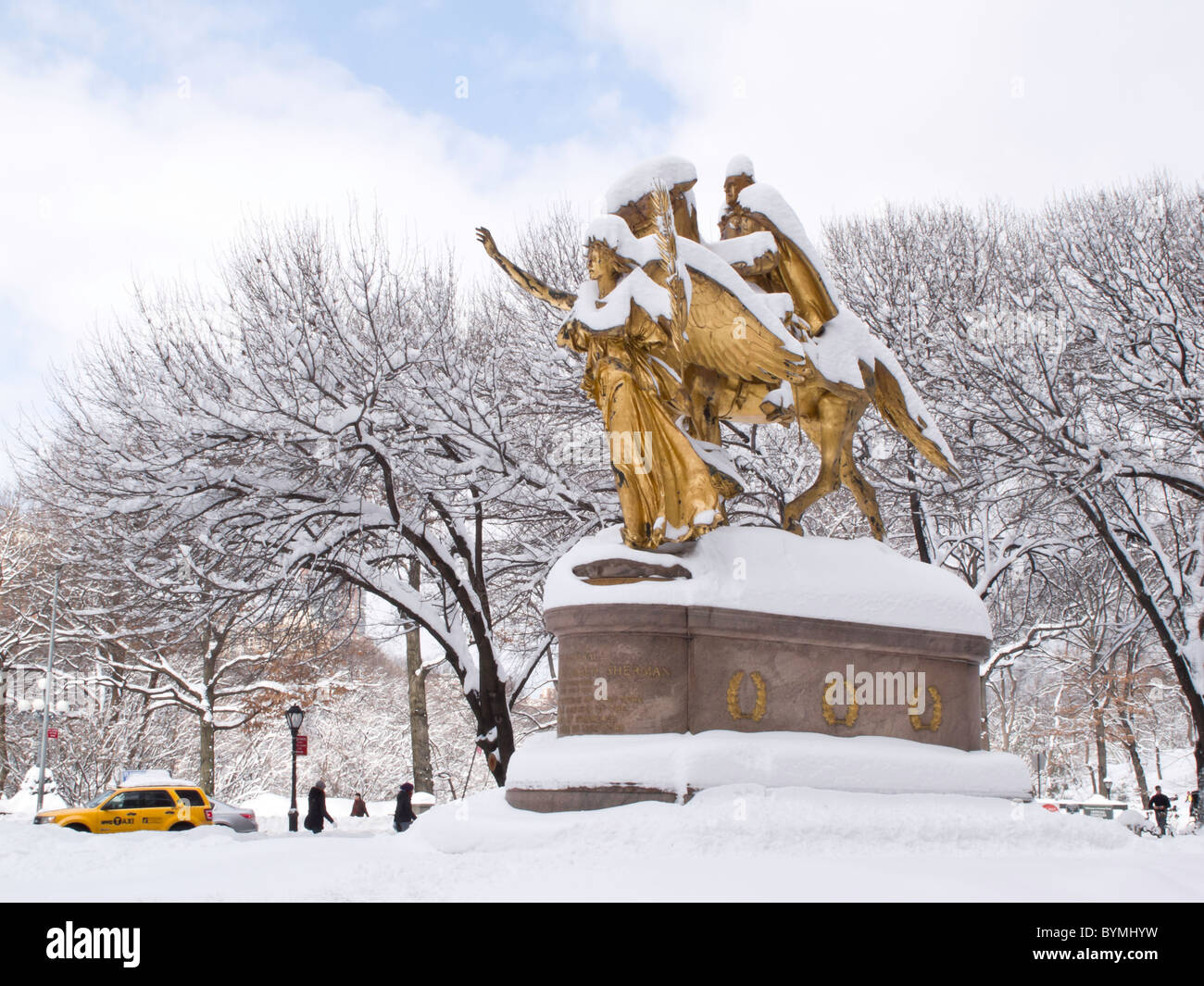 General Sherman Statue in the Snow, Grand Army Plaza, NYC Stock Photo