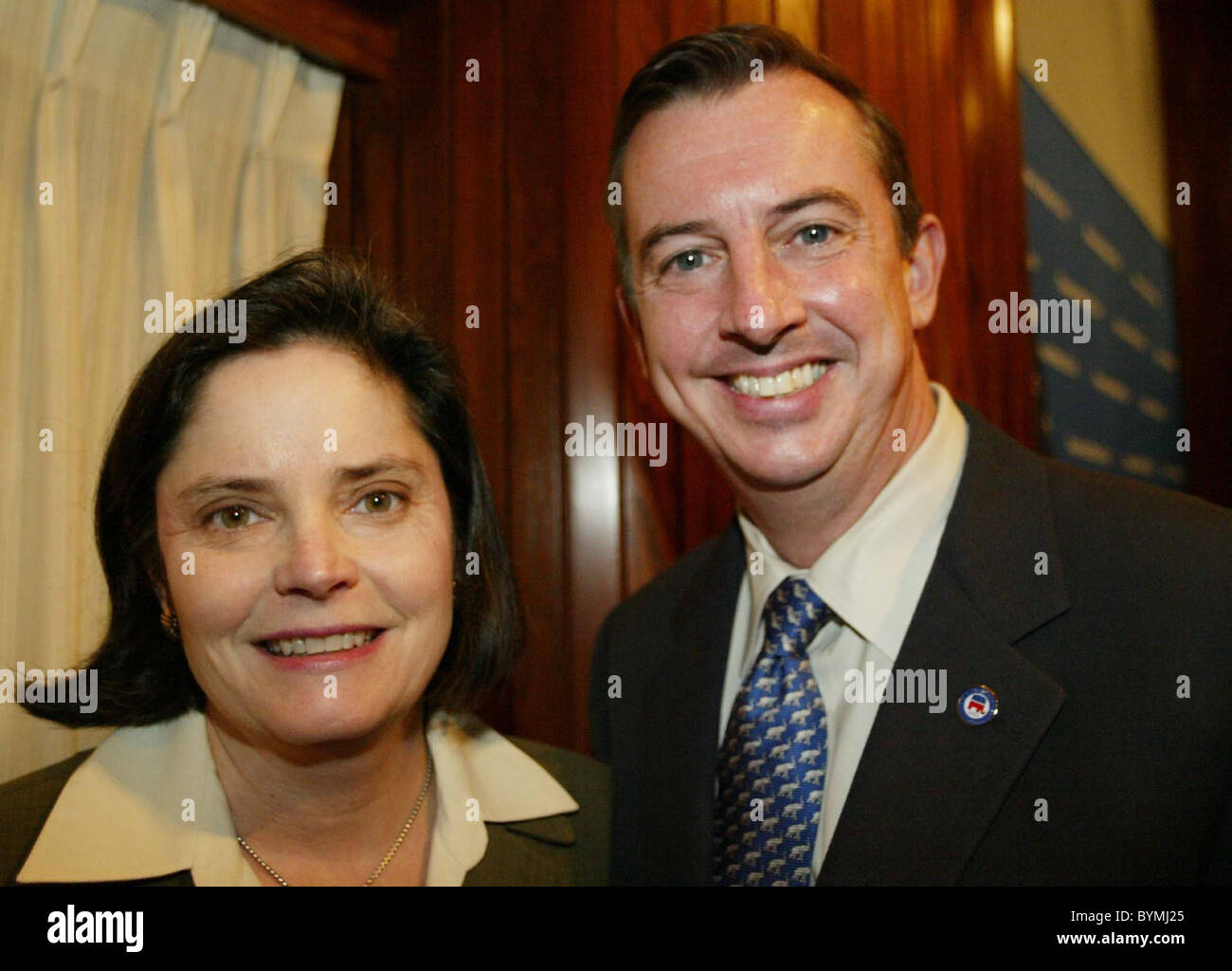 Rnc chairman ed gillespie wife hi-res stock photography and images - Alamy