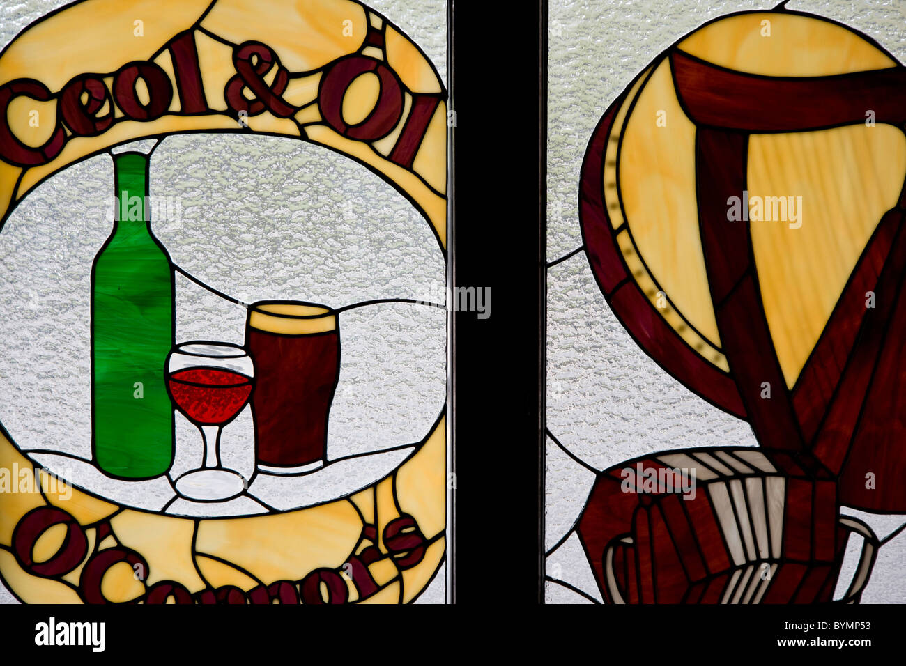 Irish pub window, Doolin County Clare Ireland Stock Photo