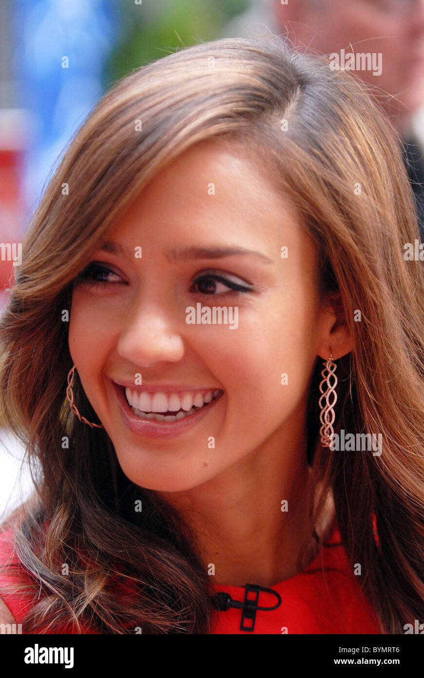 Jessica Alba Appearance on Nbc's Today Show. June 15, 2007 – Star Style