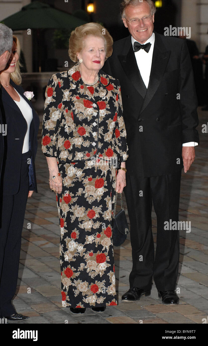 Margaret Thatcher Falklands War 25th anniversary dinner held at the Chancery Court Hotel - Arrivals London, England - 07.06.07 Stock Photo