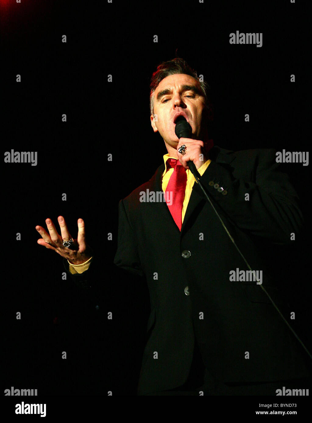 Morrissey Performing At The Backyard Austin Texas 26 05 07
