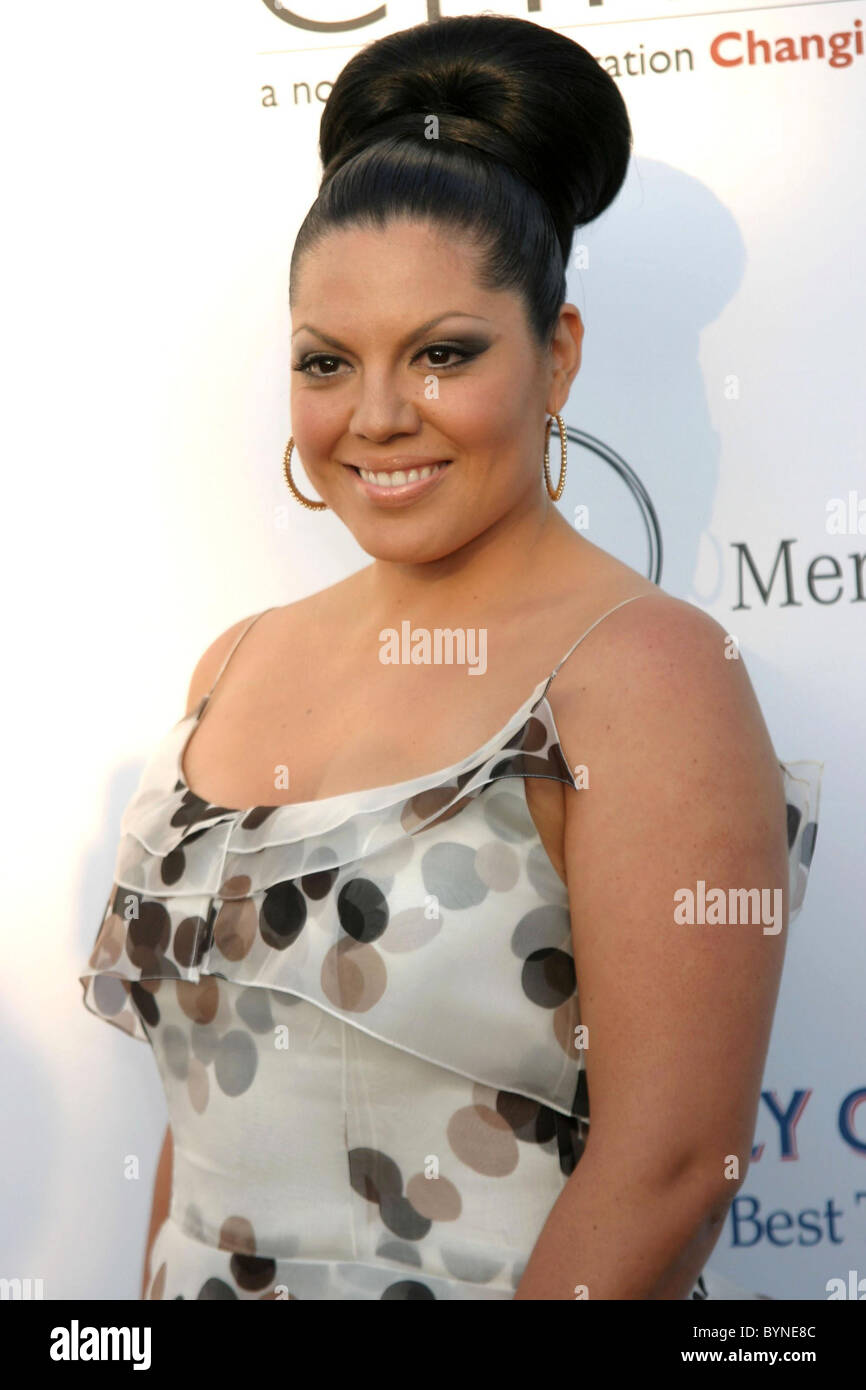 Sara Ramirez 2007 Chrysalis Butterfly Ball held at the home of Susan