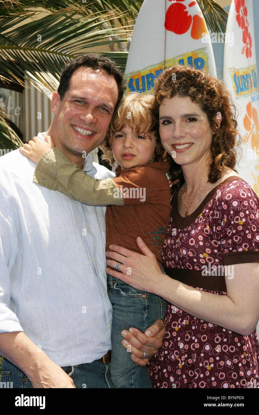 Diedrich Bader and family Premiere of ‘Surfs Up’ - Arrivals held at